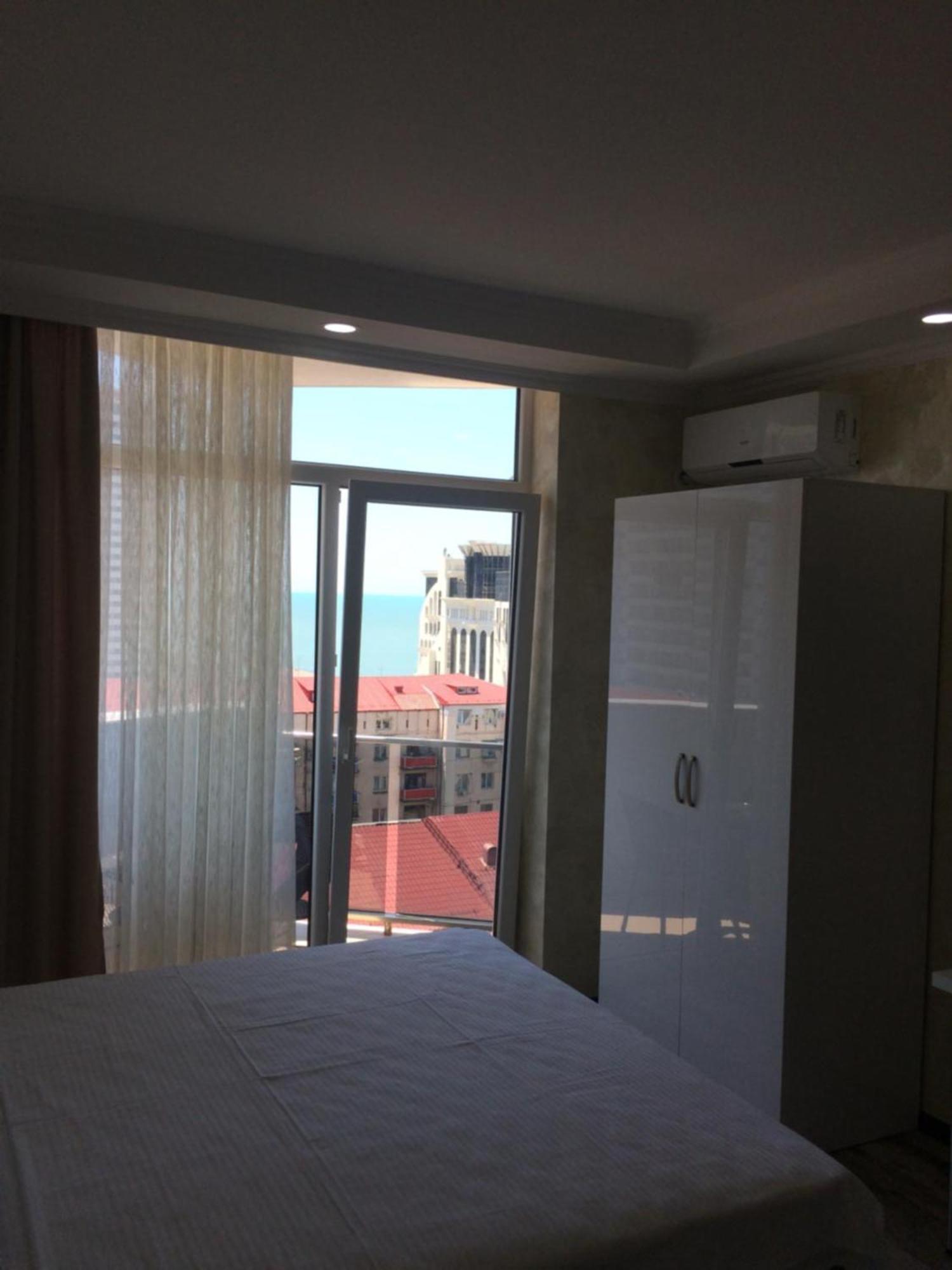 Selfie Apartment Batumi Exterior photo